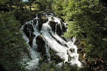 waterfall.jpg